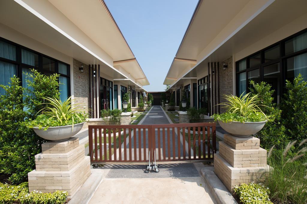 Med Room Korat Nakhon Ratchasima Ngoại thất bức ảnh