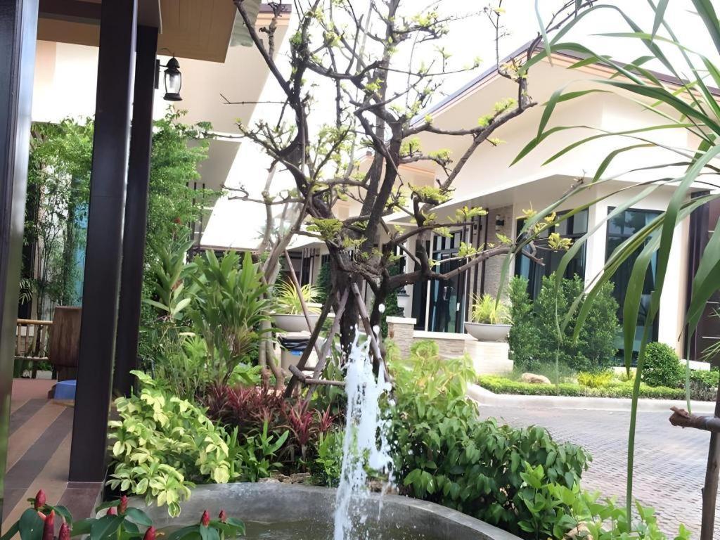 Med Room Korat Nakhon Ratchasima Ngoại thất bức ảnh